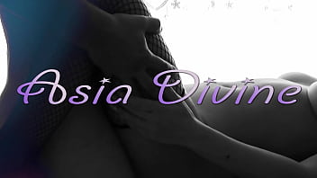 Asia Divine’s Sultry Seduction in Absentia